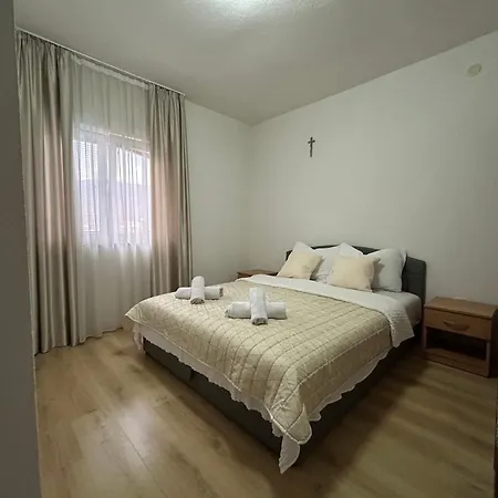 Maca I Ante Pavlovic