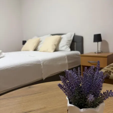 Bed & Breakfast Maca I Ante Pavlovic 3*