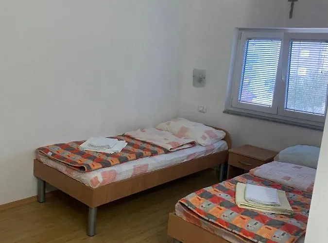 Maca I Ante Pavlovic Frühstückspension