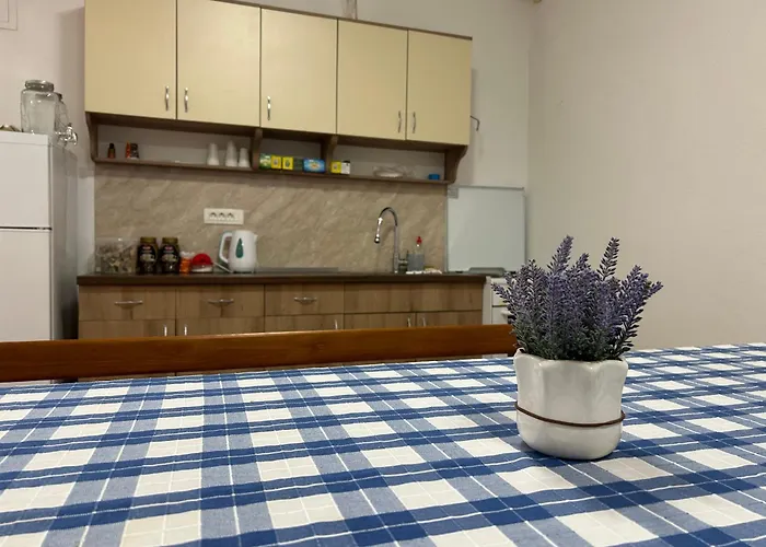 Maca I Ante Pavlovic Frühstückspension